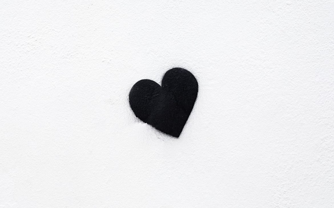 love letter to London” with Chubby Hearts installation